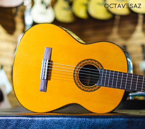 گیتار یاماها C70 رنگ نارنجی روشن